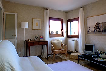 The living room on the side of the church San Francesco de la Vigna