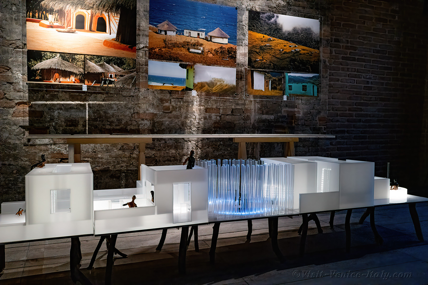 アート・デザイン・音楽 Venice  Art and Architecture Venice: Art and Architecture: Romanelli, Giandomenico