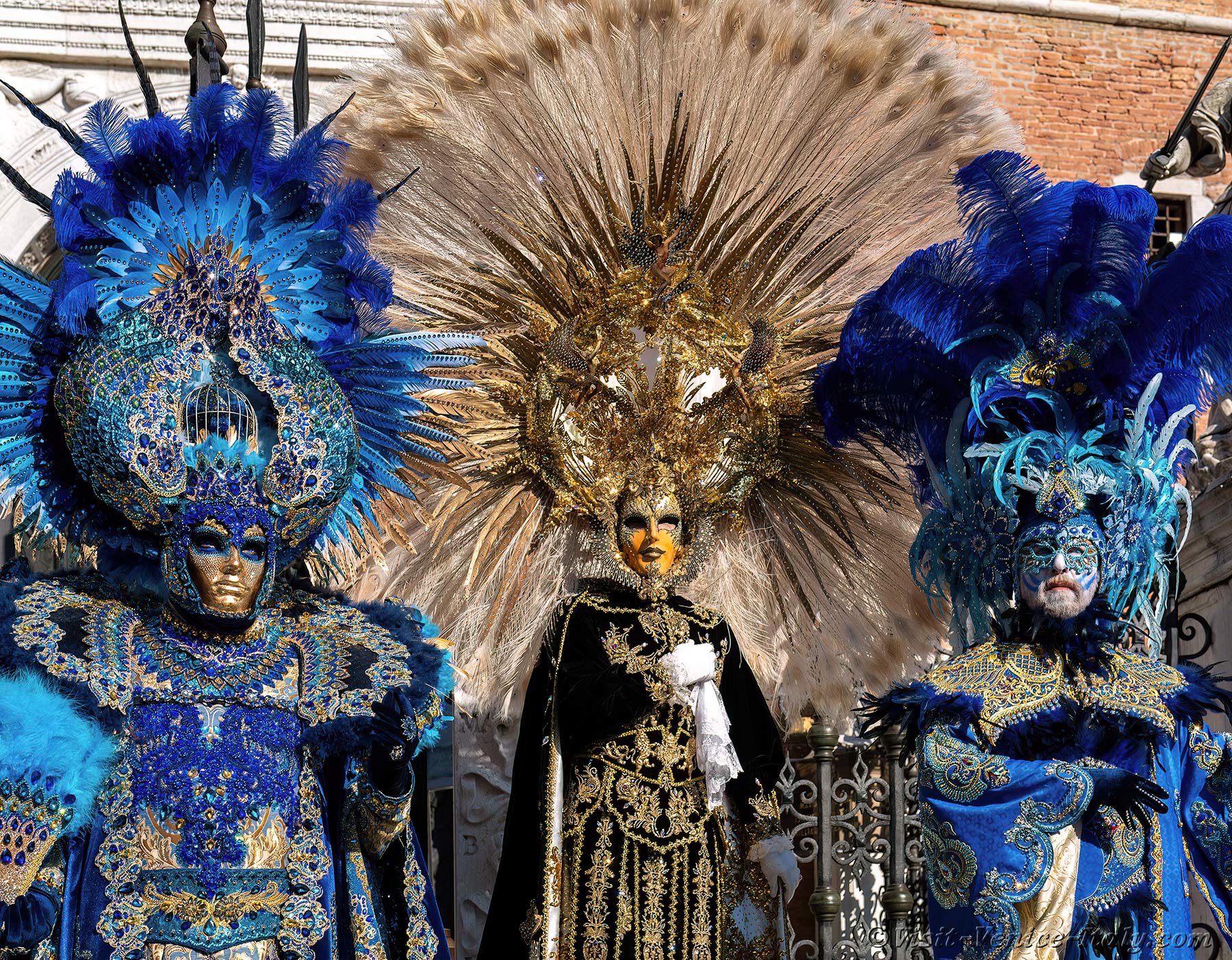 2024 ▷ Everything you need to know about Venetian Masks! ✓